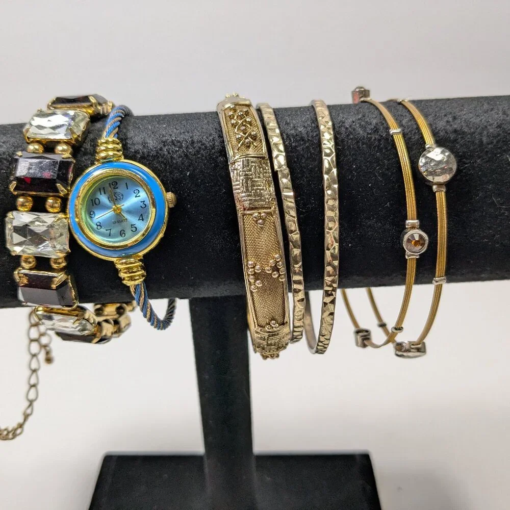 Gold Tone Bracelet Lot 15 Ready to Wear Fashion Jewelry Variety Styles Colors